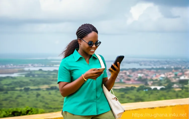 가나 물가와 여행 예산 - **Lively Ghanaian Kente Fabric Market:** A vibrant and energetic open-air market in Ghana during a b...